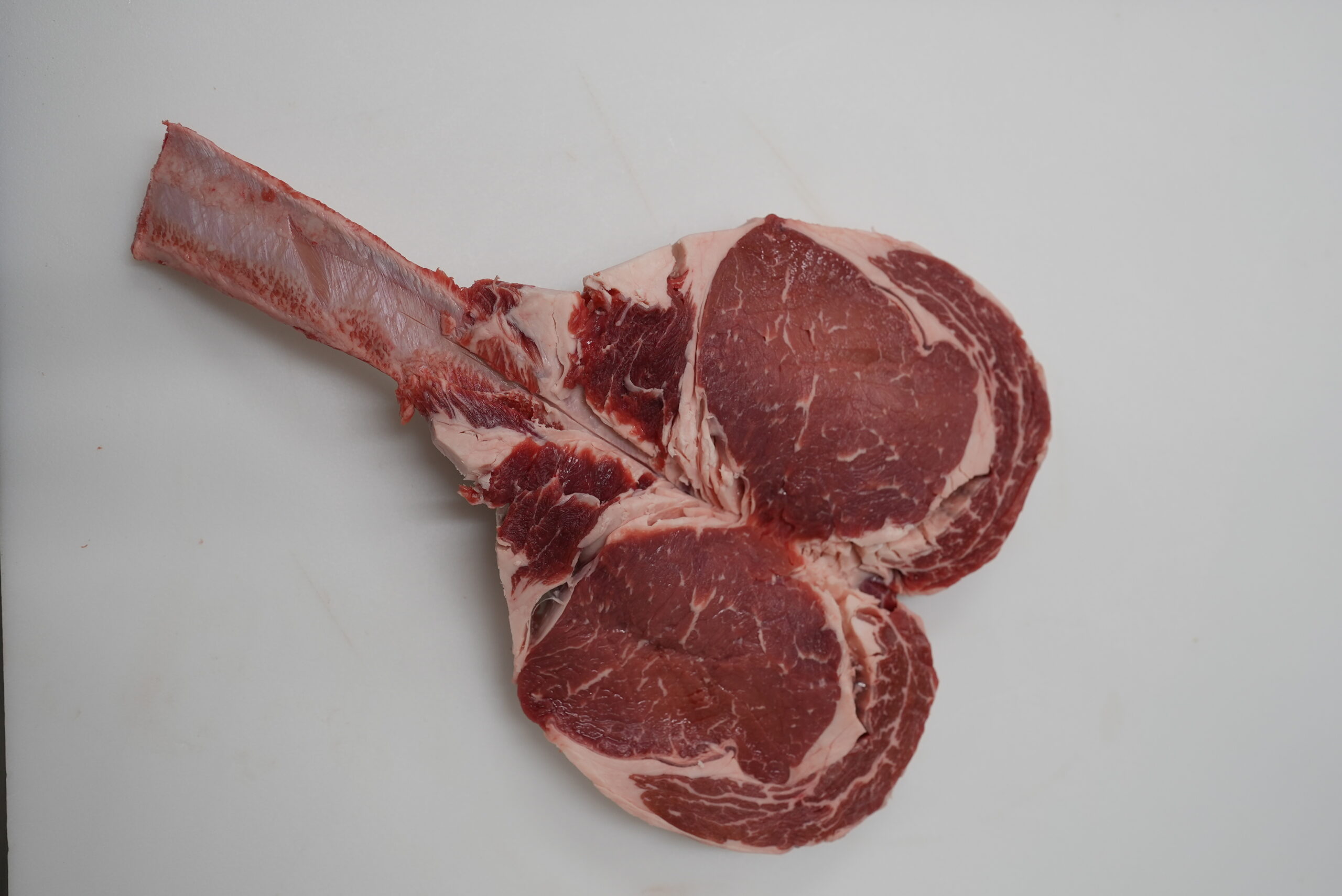 Livoti's-January2024-AllLocations-Butcher-heart steak4